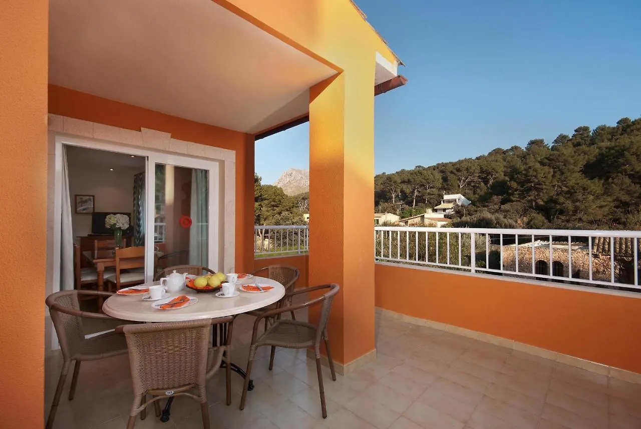 Cala de Sant Vicenc Pinos Altos 15 아파트